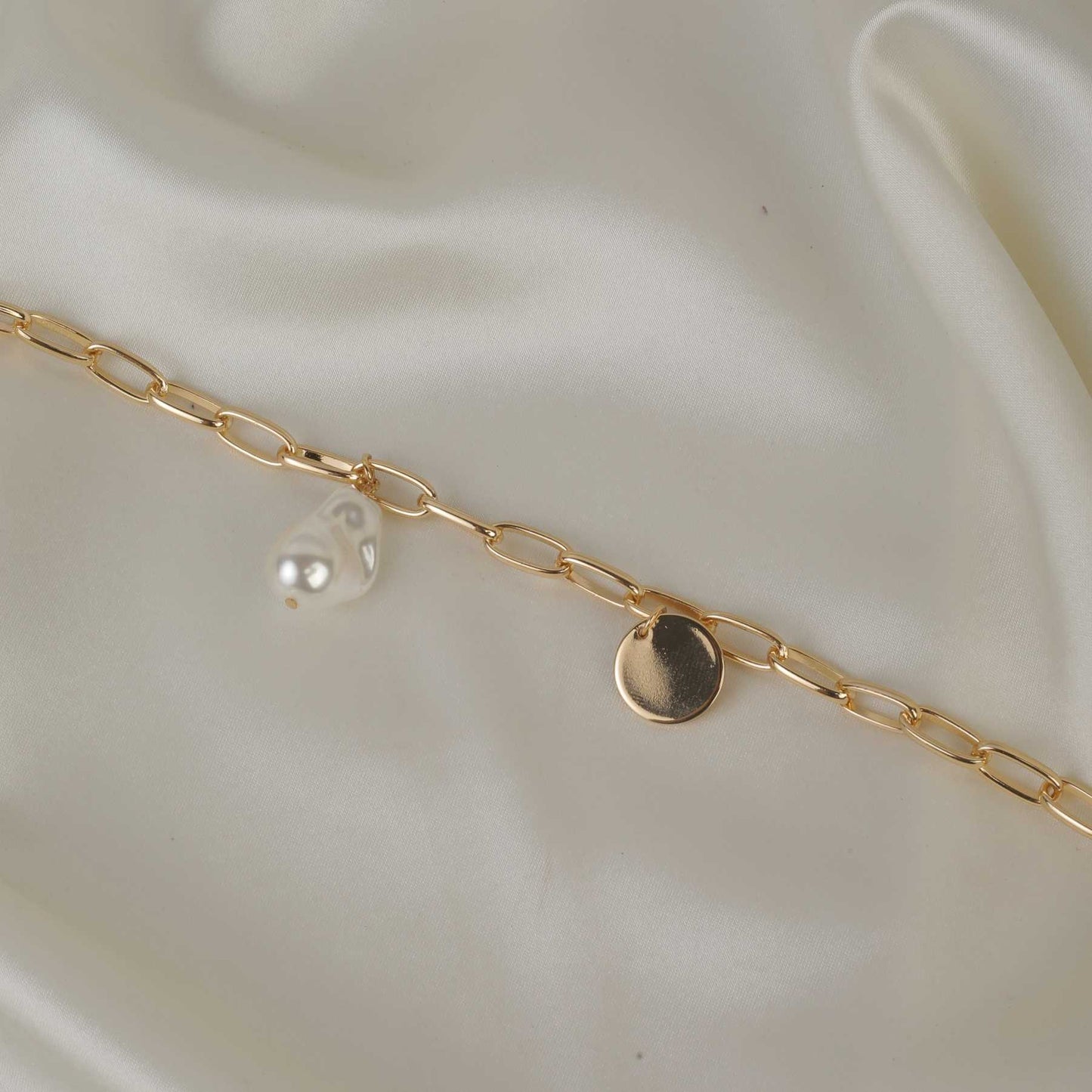 Coin Pearl Bracelet