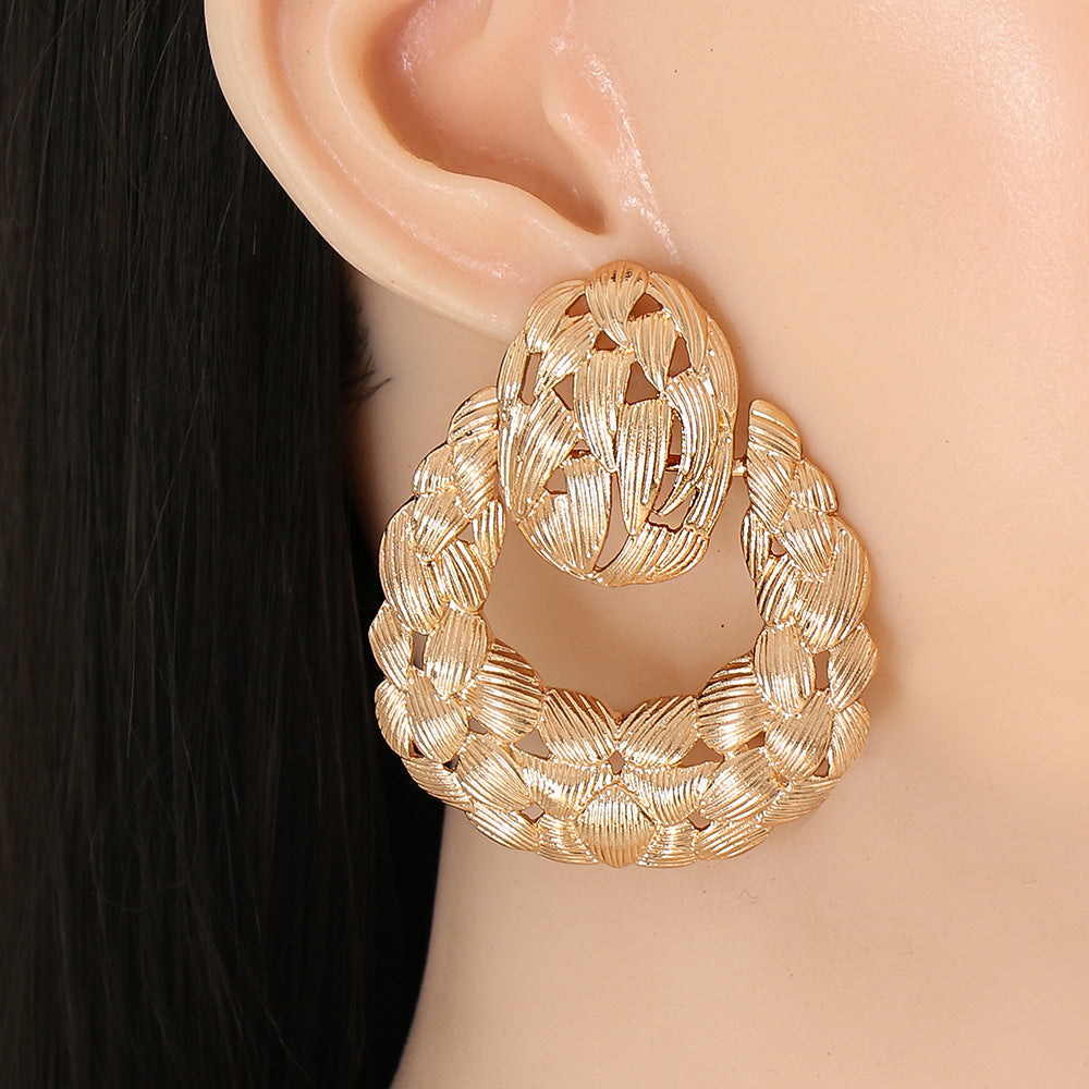 Geometric Hollow Leaf