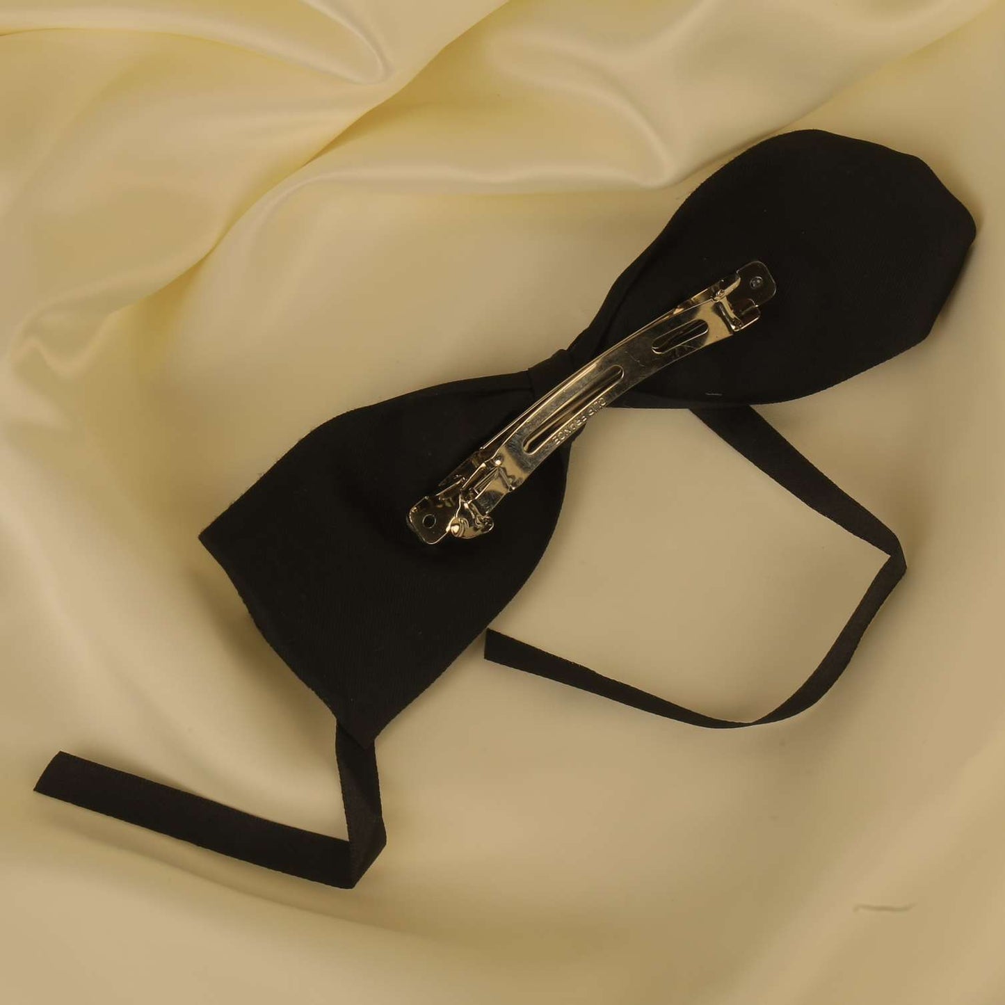 Black Bow Hair Pin